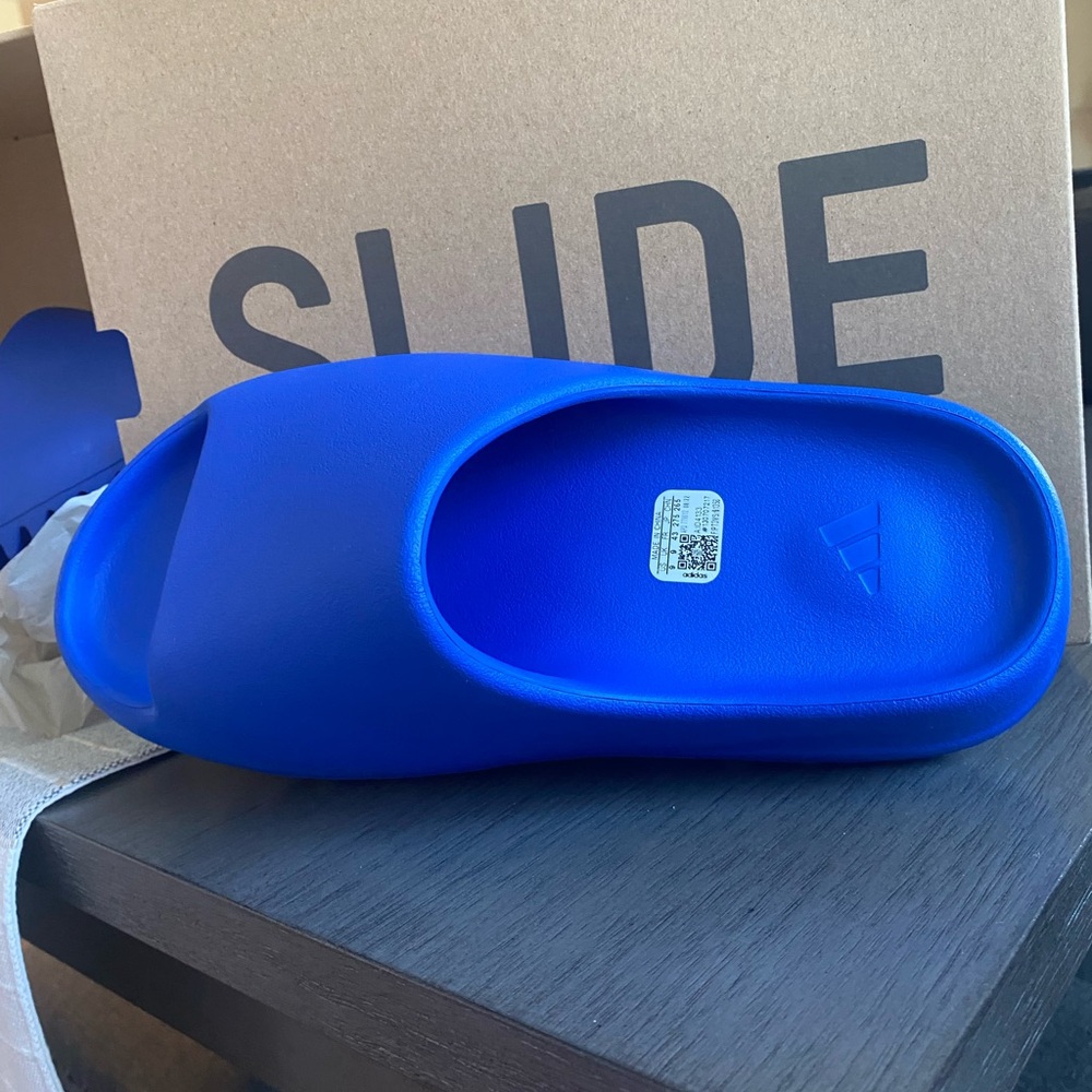 Yeezy slides